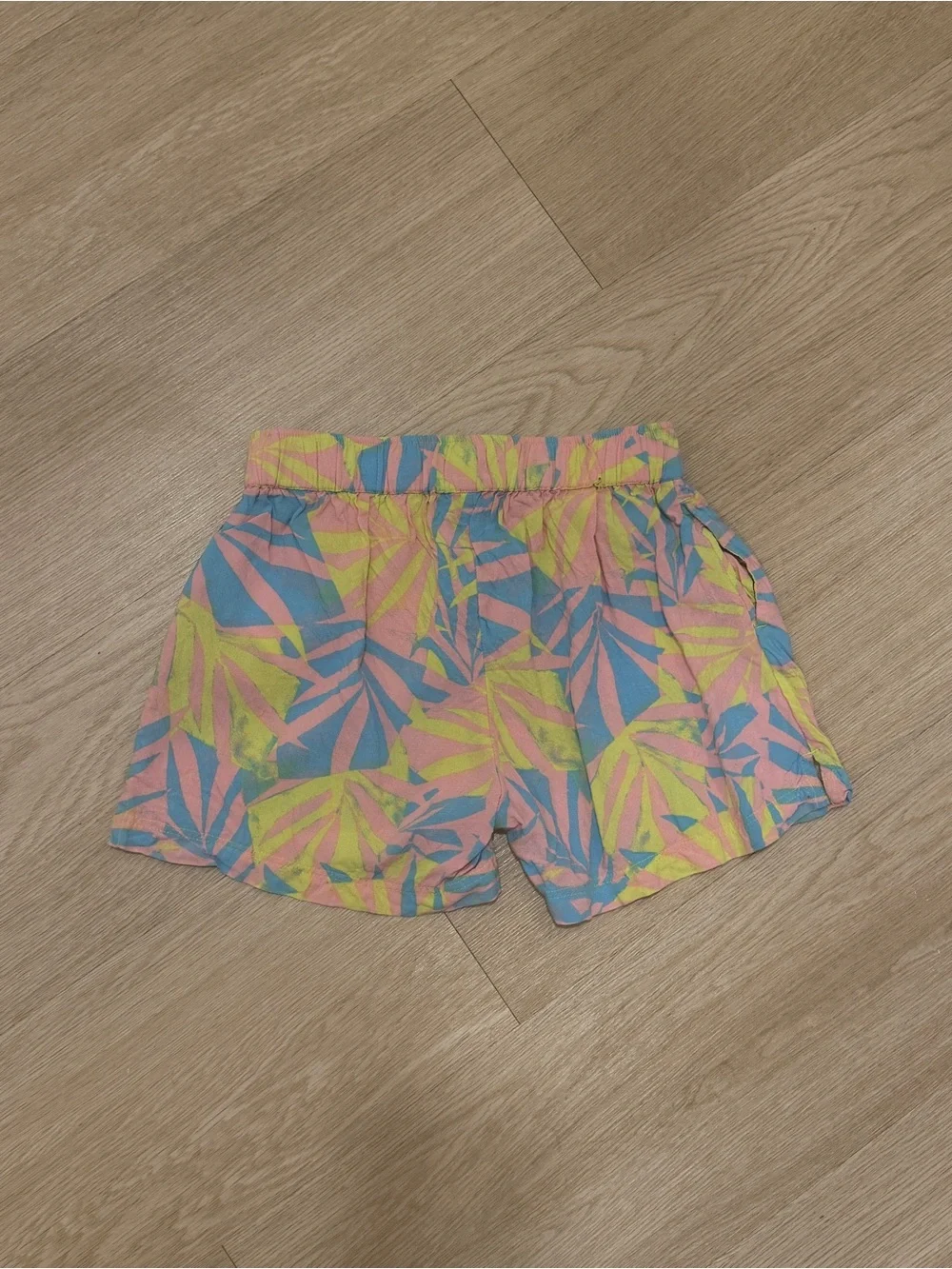 Roxy Girl Tropical Pink/Blue/Green Print Shorts Girls Sz 10/M Pull On Casual